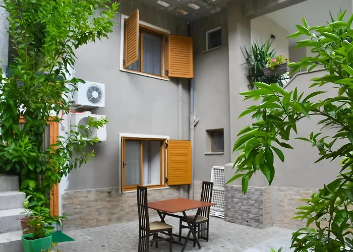 Culli 招待所 Përmet